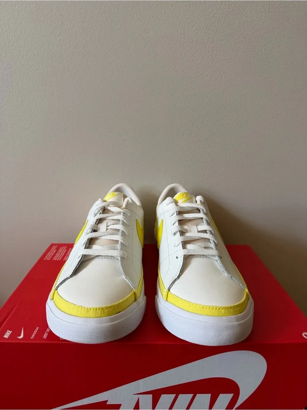 Nike Court Legacy GS Summit White Yellow DA5380-119 Size 6Y